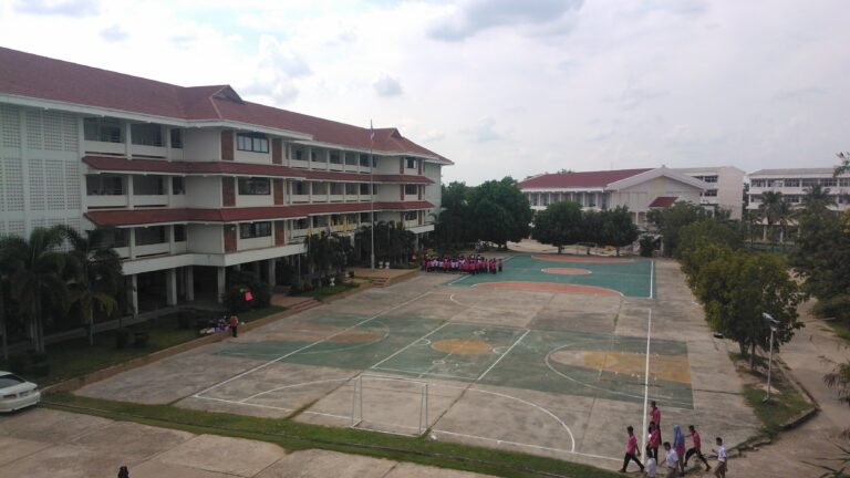 Phibun Mangsahan District, Thailand — May 14, 2013 · 8:07 AM