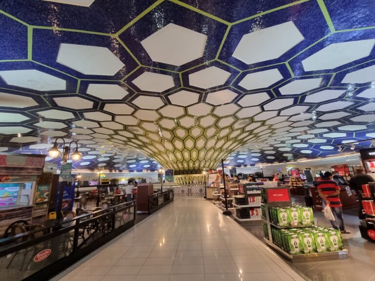 Abu Dhabi, Abu Dhabi Emirate, United Arab Emirates — March 16, 2022 · 10:00 PM
