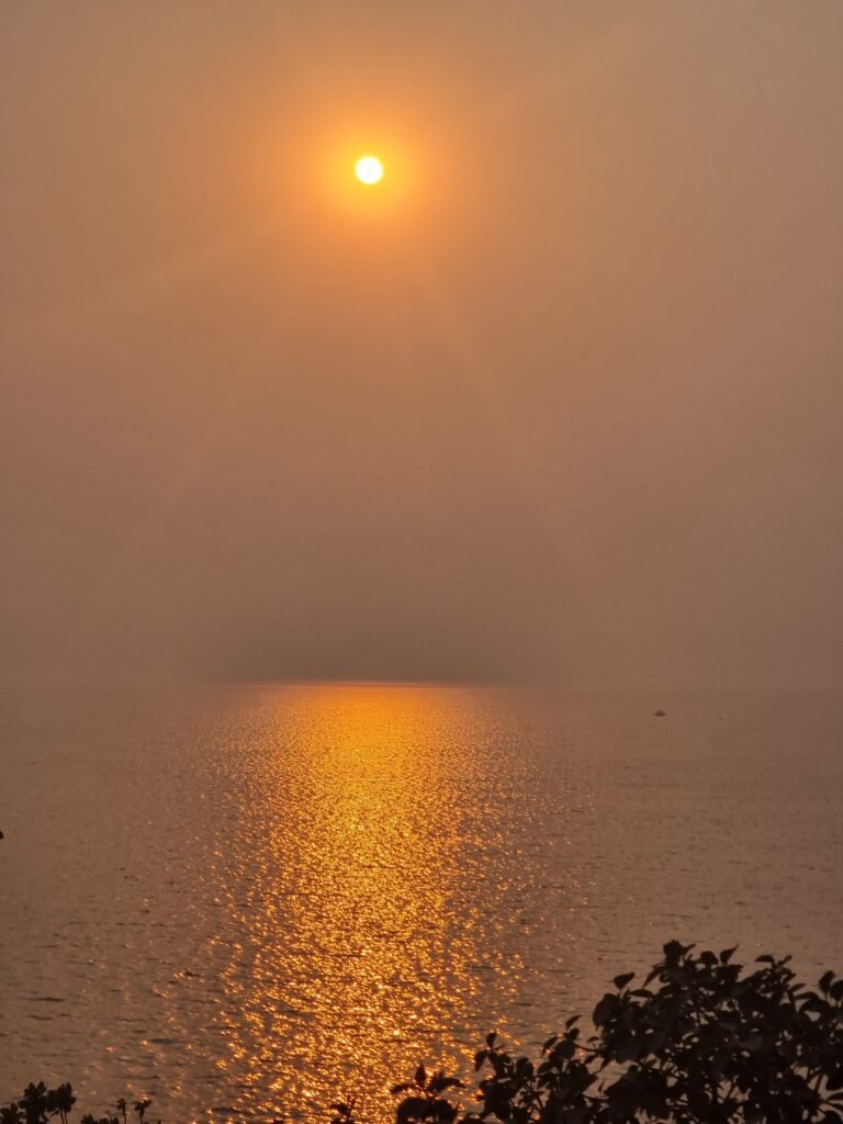 Mumbai, Maharashtra, India — March 3, 2023 · 12:17 PM