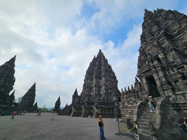 Yogyakarta, Indonesia — January 2, 2024 · 12:50 AM