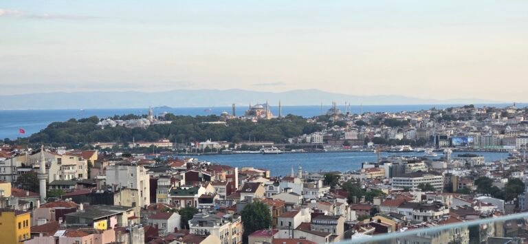 Istanbul, Marmara Region, Turkey — August 5, 2024 · 4:18 PM