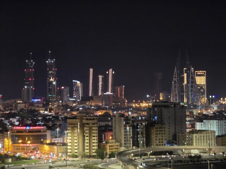 Manama, Capital Governorate, Bahrain — April 18, 2025 · 5:29 PM