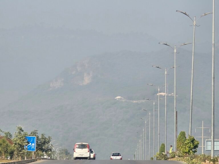 Islamabad, Islamabad Capital Territory, Pakistan — November 28, 2025 · 6:29 AM