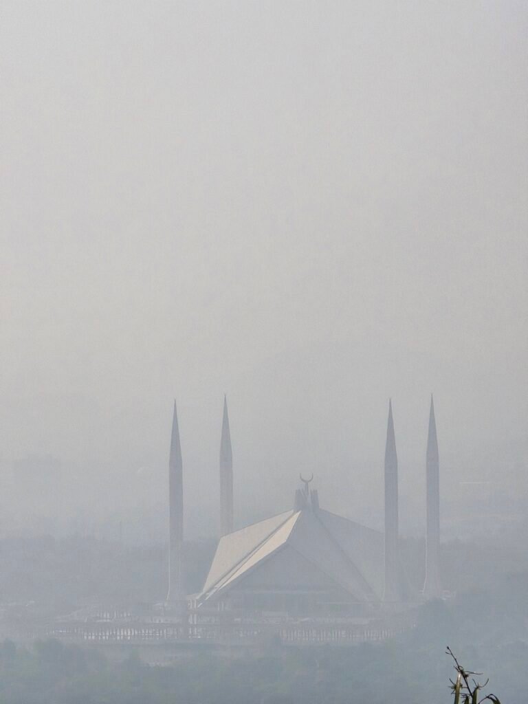Islamabad, Islamabad Capital Territory, Pakistan — November 28, 2025 · 8:02 AM