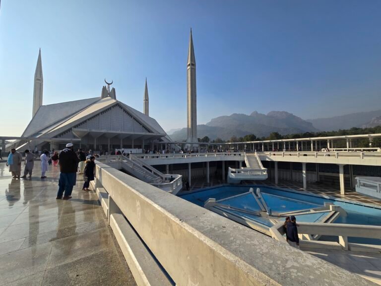 Islamabad, Islamabad Capital Territory, Pakistan — November 28, 2025 · 9:44 AM
