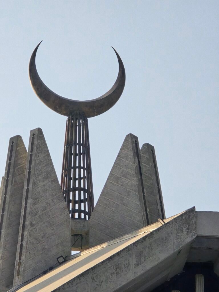 Islamabad, Islamabad Capital Territory, Pakistan — November 28, 2025 · 9:45 AM