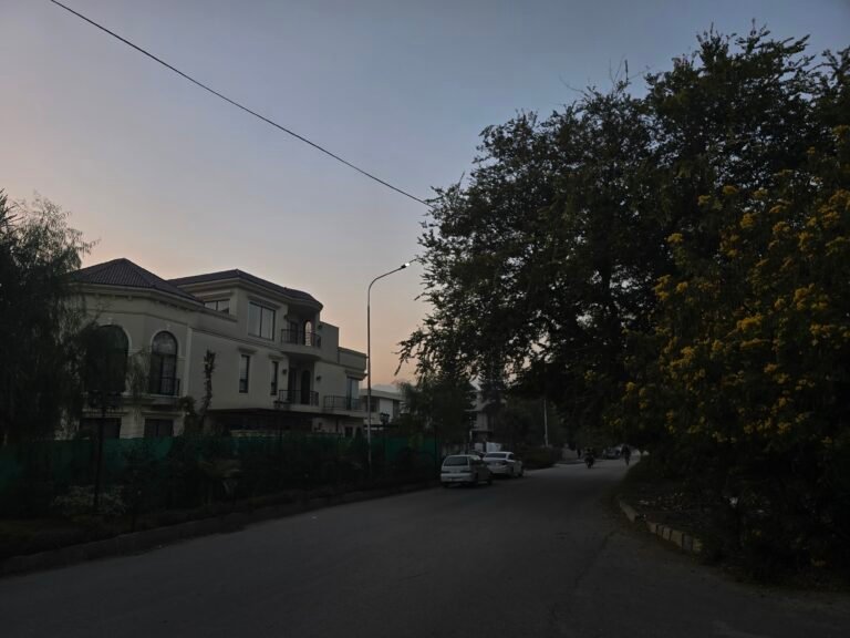 Islamabad, Islamabad Capital Territory, Pakistan — November 28, 2025 · 11:51 AM